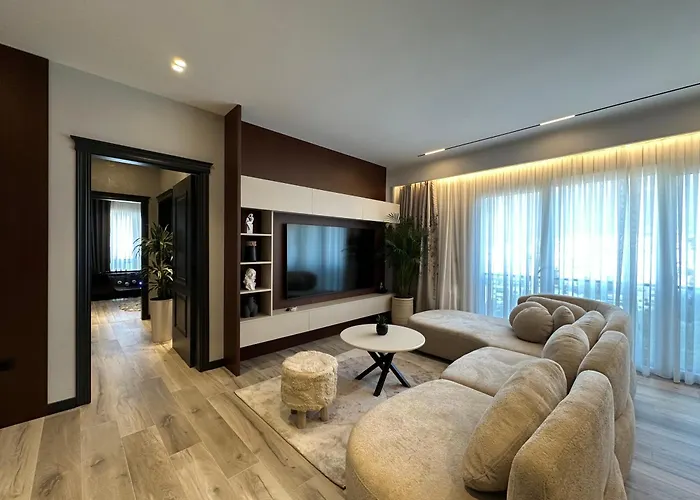 Theemeraldsuiteapartament Appartamento Tirana